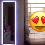 Espejos con luces LED: el accesorio ideal para tu pared