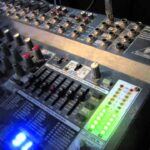 Qué es PFL y cómo utilizarlo en una consola de audio
