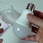 Foco LED con Sensor de Movimiento y Crepuscular: Iluminación Inteligente para tu Hogar