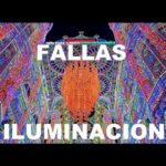 Descubre la magia de la calle de las luces en Valencia durante las Fallas